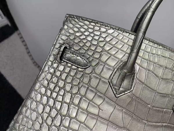 Hermès Birkin 25 Metallic Vert D’eau Shiny Crocodile x Palladium Hardware