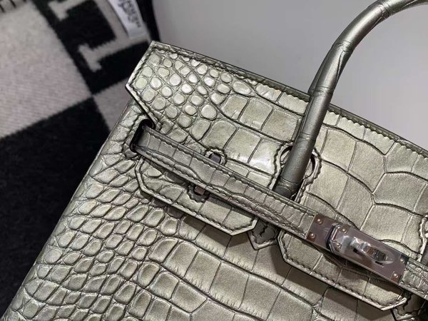 Hermès Birkin 25 Metallic Vert D’eau Shiny Crocodile x Palladium Hardware