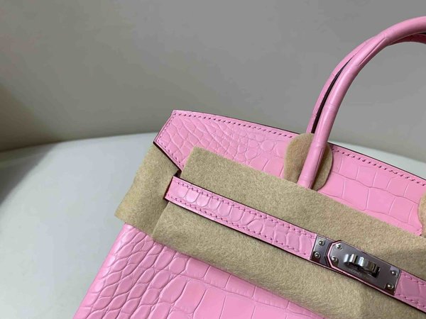 Hermès Birkin 25 Alligator Matte Rose Sakura x Palladium Hardware
