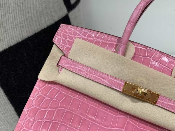Hermès Birkin 25 Shiny Niloticus Crocodile India Pink x Gold Hardware