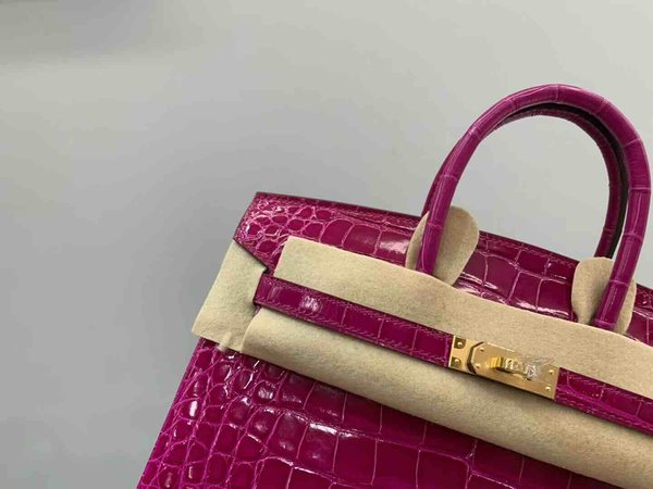 Hermès Birkin 25 Shiny Alligator Mississippiensis Violet Pourpre x Gold Hardware