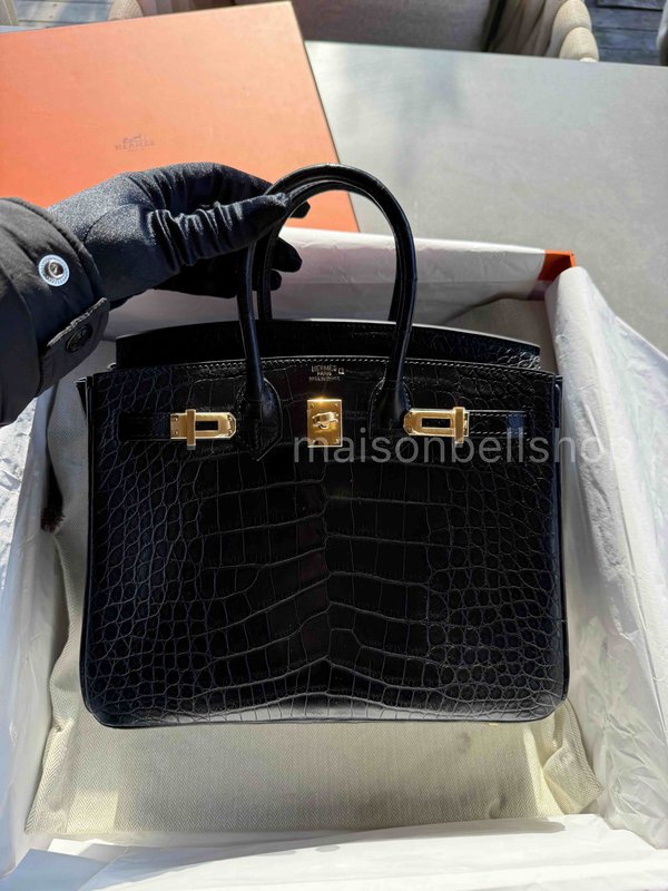 Hermès Birkin 25 Noir Matte Alligator x Gold Hardware