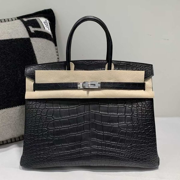 Hermès Birkin 35 Noir Matte Alligator x Palladium Hardware