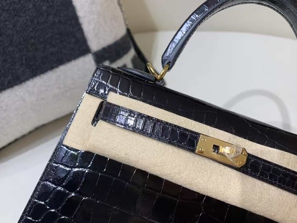 Hermès Kelly 25 Sellier Shiny Porosus Alligator Noir Gold Hardware