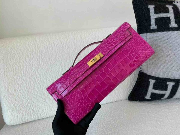Hermès Kelly Cut 31 Shiny Alligator Mississippiensis Violet Pourpre x Gold Hardware