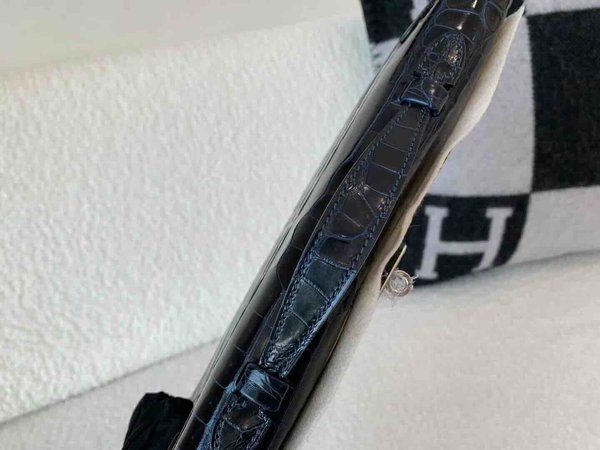 Hermès Kelly Cut 31 Shiny Porosus Crocodile Bleu Nuit x Palladium Hardware