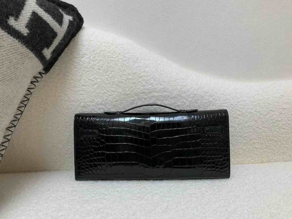 Hermès Kelly Cut 31 Porosus Crocodile Noir x Palladium Hardware