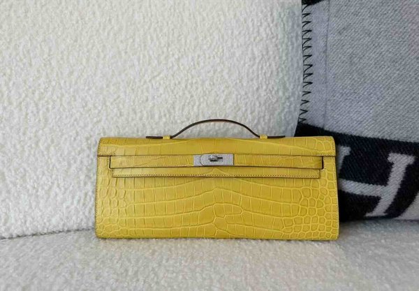 Kelly Cut 31 Matte Porosus Crocodile Soufre x Diamond Hardware