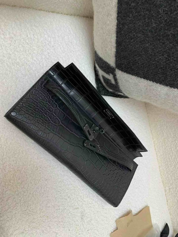 Hermès Kelly Cut 31 Matte Alligator Noir (Gunmetal)
