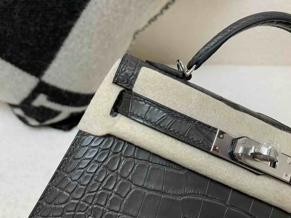 Mini Kelly II Matte Alligator Gris Graphite x Palladium Hardware