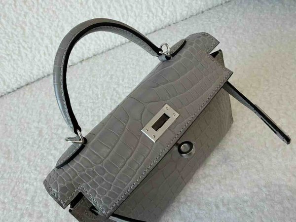 Hermès Mini Kelly II Matte Alligator Mississippiensis Gris Perle x Palladium Hardware