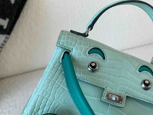 Hermès Kelly Doll Matte Alligator Mint Green (Vert Fizz) x Palladium Hardware