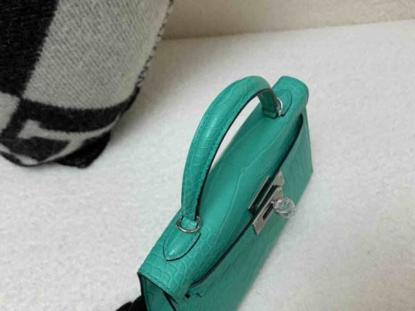Hermès Mini Kelly II Matte Alligator Emerald Green x Palladium Hardware