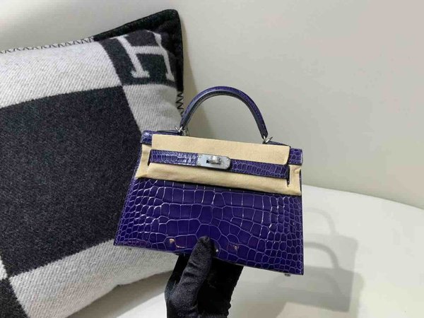 Hermès Mini Kelly Shiny Alligator Bleu Electrique x Palladium Hardware