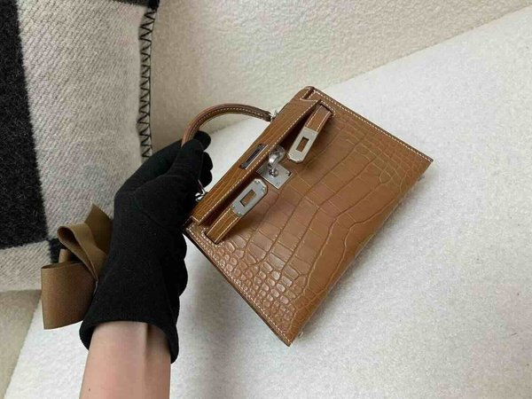 Hermès Mini Kelly II Matte Alligator Rouge Sellier x Palladium Hardware