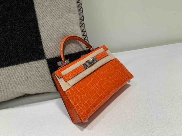 Hermès Mini Kelly II Shiny Niloticus Crocodile Orange x Palladium Hardware