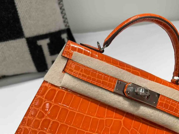 Hermès Mini Kelly II Shiny Niloticus Crocodile Orange x Palladium Hardware