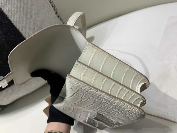 Hermès Constance Mini 18 Lizard Gris Perle with Palladium Hardware