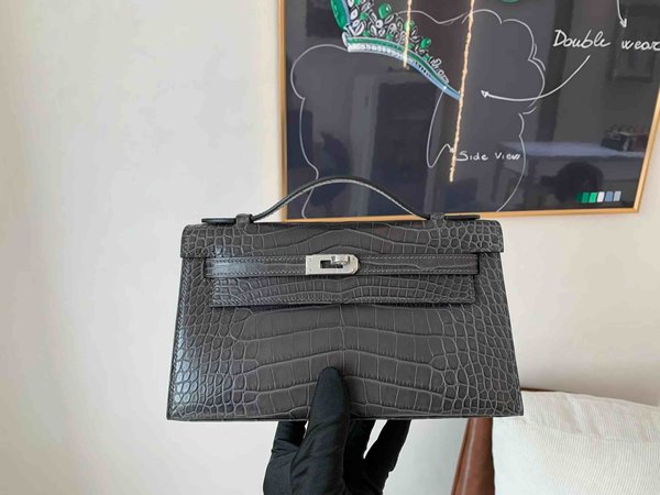 Hermès Pochette Matte Alligator Graphite (88) with Palladium Hardware