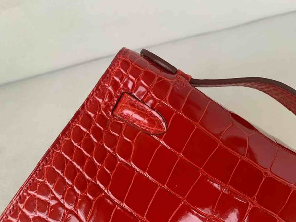 Hermès Pochette Shiny Alligator Rouge Casaque with Palladium Hardware