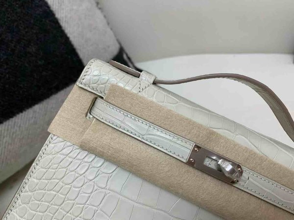 Hermès Mini Kelly I  Alligator Matte Glacier White with Palladium Hardware