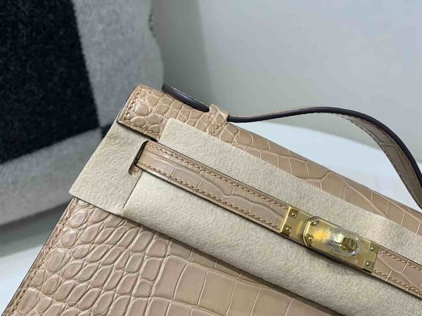Hermès Mini Kelly I  Alligator Matte Chai with Gold Hardware
