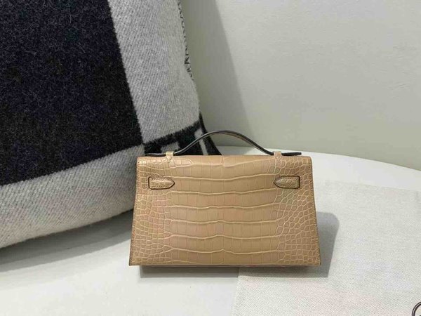 Hermès Mini Kelly I  Alligator Matte Chai with Gold Hardware