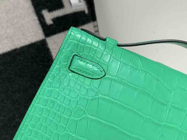 Hermès Kelly Pochette Matte Alligator Vert Jade Palladium Hardware