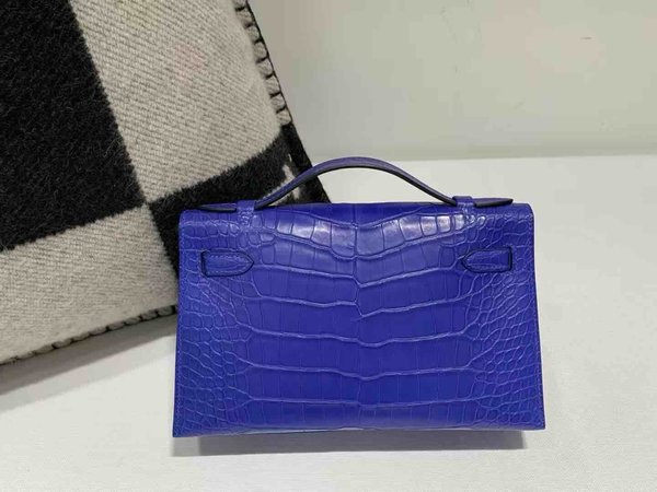 Hermès Kelly Pochette Matte Alligator Bleu Electrique Palladium Hardware