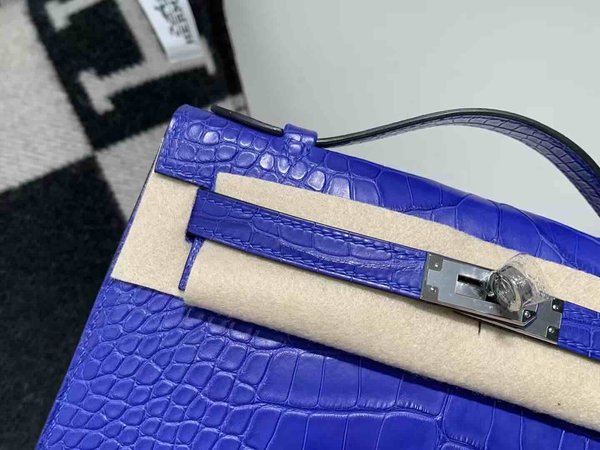 Hermès Kelly Pochette Matte Alligator Bleu Electrique Palladium Hardware