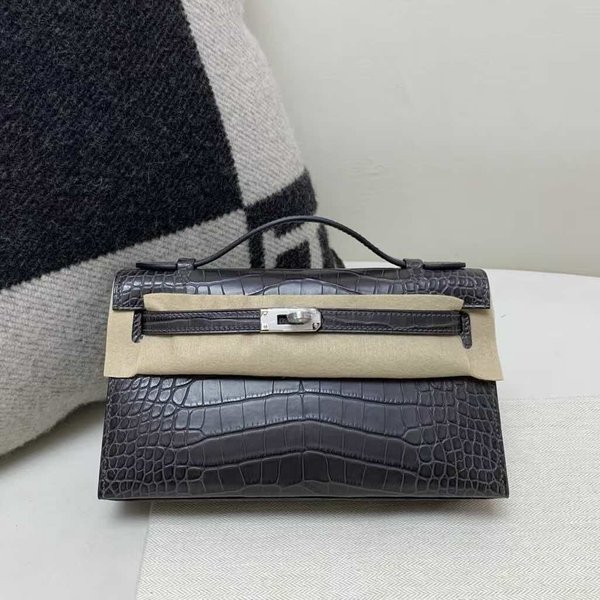 Hermès Kelly Pochette Shiny Crocodile Graphite with Silver Hardware