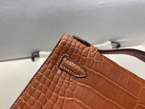 Hermès Kelly Pochette Matte Alligator Gold with Gold Hardware