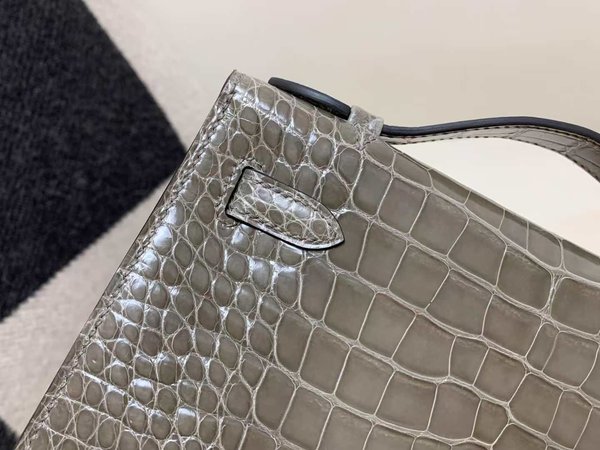 Hermès Kelly Pochette Crocodile Graphite with Palladium Hardware