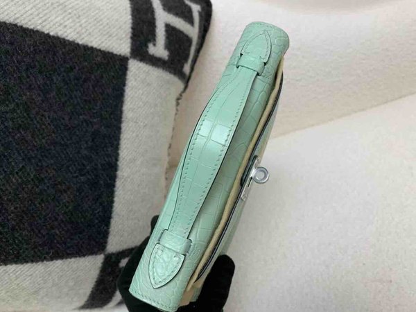 Mini Kelly I Matte Alligator Mint Green x Palladium Hardware