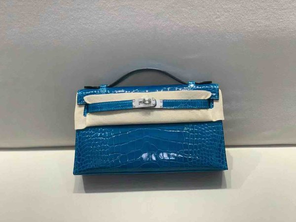 Hermès Pochette Shiny Alligator Izmir Blue x Palladium Hardware