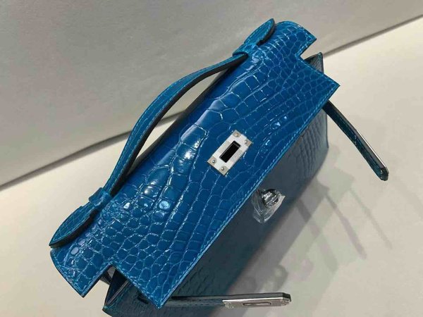 Hermès Pochette Shiny Alligator Izmir Blue x Palladium Hardware