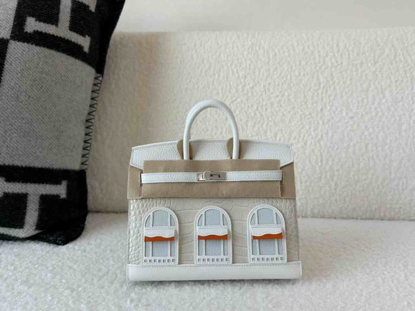 Hermès Birkin Faubourg 20 “Snow” Limited Edition / Mixed Materials & Palladium Hardware