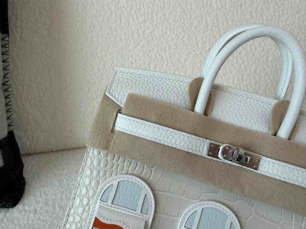 Hermès Birkin Faubourg 20 “Snow” Limited Edition / Mixed Materials & Palladium Hardware
