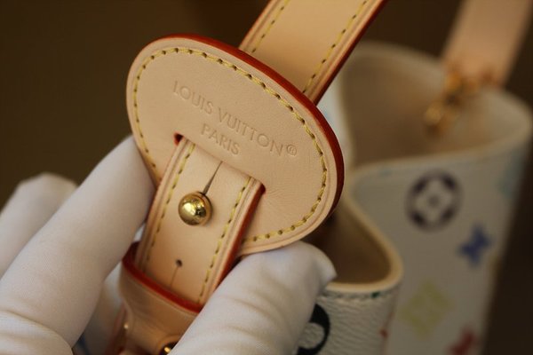 루이비통 LV x TM 올 인 BB M13089 [매장가 412만원대]