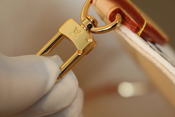 루이비통 LV x TM 올 인 BB M13089 [매장가 412만원대]