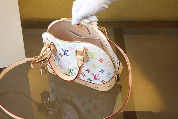 루이비통 LV x TM 알마 BB M13078 [매장가 404만원대]