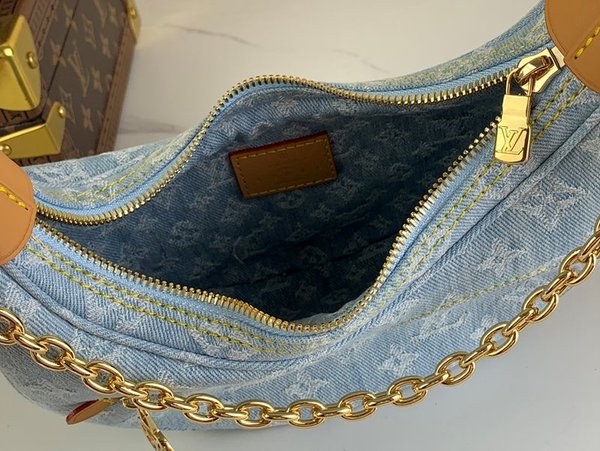 루이비통 데님 루프 모노그램 숄더백 [매장가 387만원대]