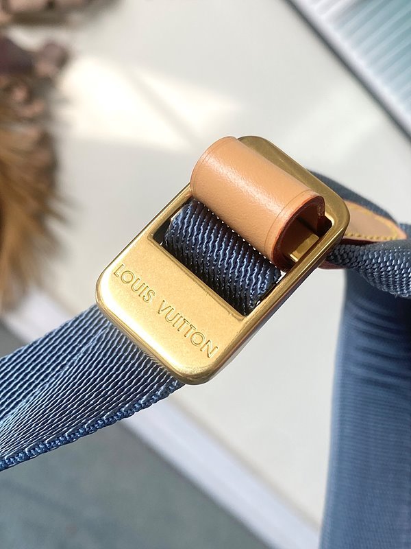 루이비통 데님 몽수리 캔버스 다미에 백팩 [매장가 524만원대]