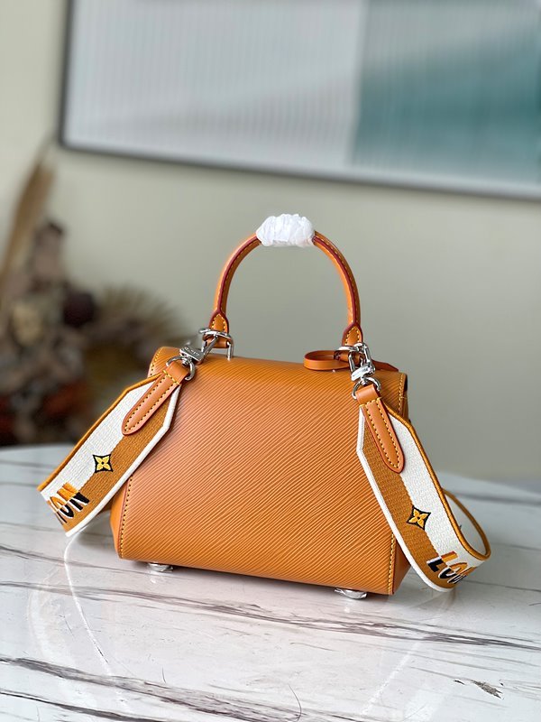 루이비통 클루니 미니백 [매장가 347만원대]