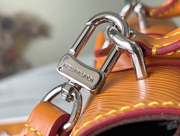 루이비통 클루니 미니백 [매장가 347만원대]