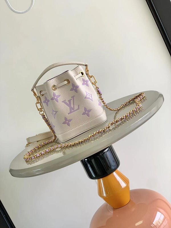 루이비통 나노 노에 [매장가 306만원대]