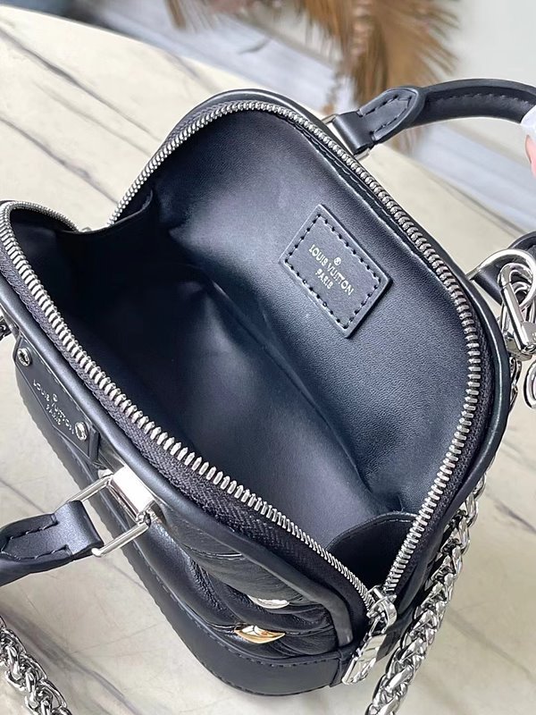 루이비통 나노 알마 말타쥬 [매장가 484만원대]