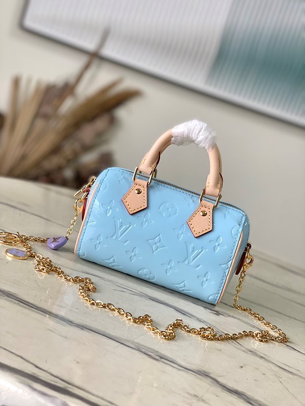 루이비통 나노스피디 모노그램 베르니 [매장가 323만원대]