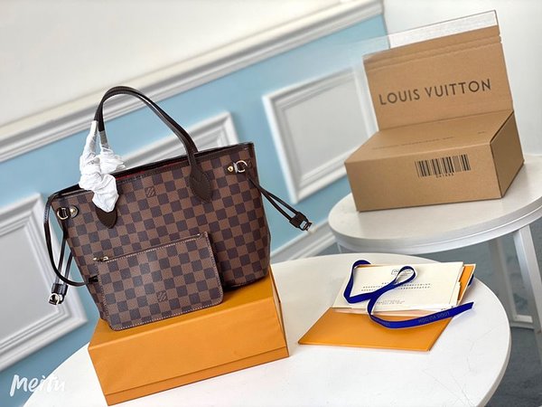 루이비통 네버풀 PM 다미에 에벤 [매장가 240만원대]