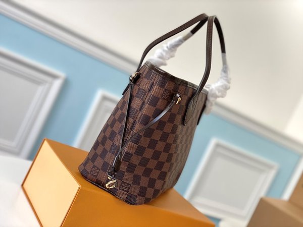 루이비통 네버풀 PM 다미에 에벤 [매장가 240만원대]